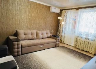 Продается 2-комнатная квартира, 48 м2, Татарстан, улица Мурадьяна, 2