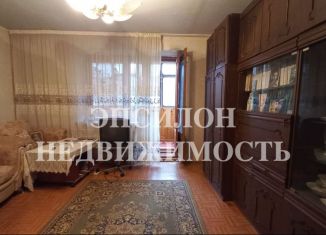 Продам 1-комнатную квартиру, 33 м2, Курская область, улица Пучковка, 19А