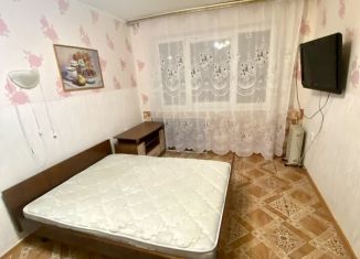 Продам 2-комнатную квартиру, 45 м2, Мурманск, улица Аскольдовцев, 43