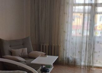 Трехкомнатная квартира на продажу, 84 м2, Свердловская область, Красноармейская улица, 192