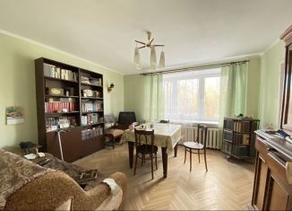 Продается 3-комнатная квартира, 55.1 м2, Санкт-Петербург, Фрунзенский район, Бухарестская улица, 33к3