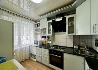Продается 3-комнатная квартира, 64 м2, Уфа, Батырская улица