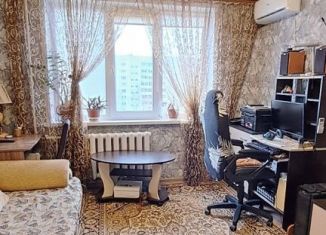Продается 1-ком. квартира, 38 м2, Нижнекамск, проспект Химиков, 94