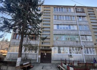 Продается четырехкомнатная квартира, 71.5 м2, Ставропольский край, Целинная улица, 63
