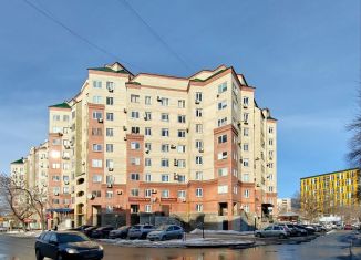 Продам трехкомнатную квартиру, 96.4 м2, Оренбург, Пролетарская улица, Центральный район