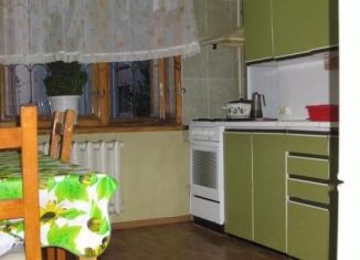 Трехкомнатная квартира на продажу, 64 м2, Ростовская область, улица Малиновского, 46