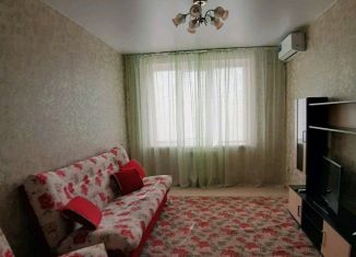 Сдам в аренду 1-комнатную квартиру, 38 м2, Славянск-на-Кубани, Школьная улица
