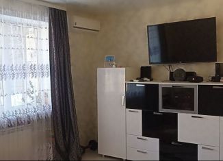 Продам трехкомнатную квартиру, 61 м2, Свердловская область, улица Зари, 85