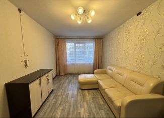 Продается 2-ком. квартира, 44 м2, Пермский край, улица Свердлова, 148