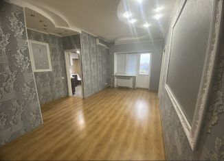 Продается 2-ком. квартира, 42 м2, Волгоградская область, улица Доценко, 80