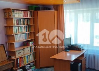 Продаю трехкомнатную квартиру, 62.9 м2, Новосибирская область, улица Курчатова, 17