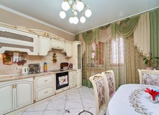 Продается 2-комнатная квартира, 70 м2, Краснодар, улица Ковалёва, 46, ЖК Янтарный 2