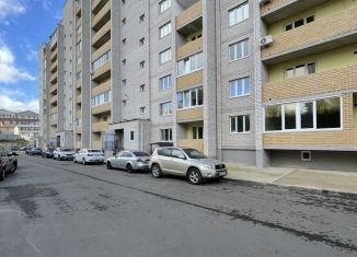 Продажа 2-комнатной квартиры, 70 м2, Смоленск, Ленинский район, Киевский переулок, 17
