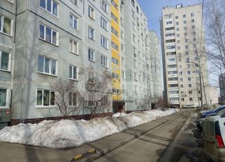 Продается однокомнатная квартира, 34 м2, Казань, улица Кулахметова, 18