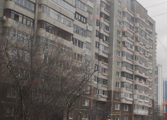 Продажа двухкомнатной квартиры, 52 м2, Екатеринбург, улица Викулова, 55