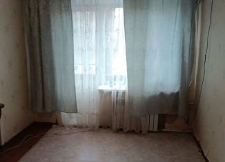 Продажа трехкомнатной квартиры, 45 м2, Саратов, улица имени П.Т. Пономарёва, 15