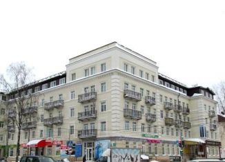 3-комнатная квартира на продажу, 65.5 м2, Сыктывкар, Советская улица, 8, Центральный район