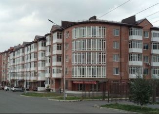 Сдам 3-комнатную квартиру, 106 м2, Владикавказ, Московское шоссе, 3литЗ, 32-й микрорайон