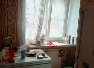 Продам 2-комнатную квартиру, 45.4 м2, Нижний Новгород, улица Веденяпина, 5, метро Комсомольская