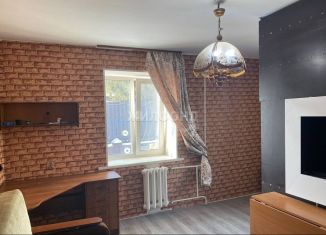 3-комнатная квартира на продажу, 69.6 м2, Новосибирск, улица Объединения, 12, метро Заельцовская