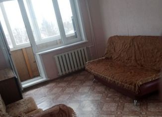 Сдается в аренду 3-комнатная квартира, 60 м2, Ивановская область, Революционная улица, 80