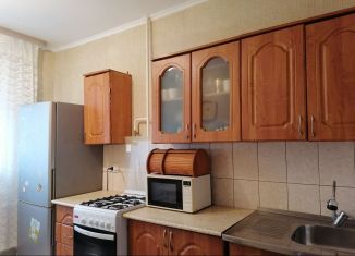 Продаю 3-комнатную квартиру, 66 м2, Тульская область, улица Луначарского, 61