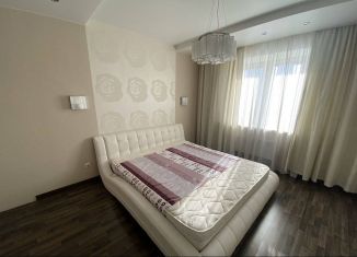 Сдам 2-комнатную квартиру, 64 м2, Новосибирск, улица Лескова, 19