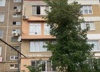 Продажа трехкомнатной квартиры, 60.9 м2, город Кизилюрт, улица Гамзата Цадаса, 73