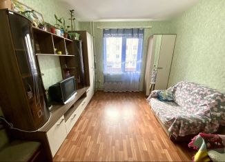 Продажа 3-комнатной квартиры, 71.3 м2, Бокситогорск, улица Павлова, 35