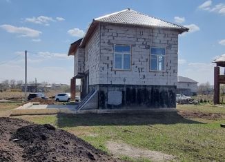 Продается коттедж, 143 м2, деревня Пугачи, Российская улица