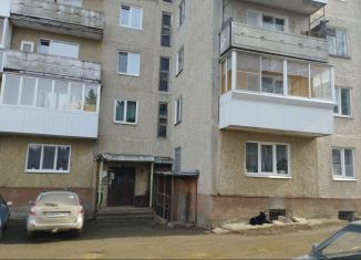 Продажа 2-ком. квартиры, 51 м2, поселок городского типа Горноуральский, посёлок городского типа Горноуральский, 27