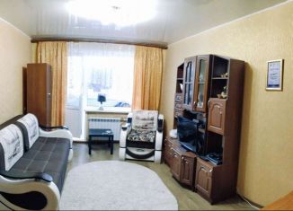 2-комнатная квартира в аренду, 54 м2, Смоленск, улица Рыленкова, 85