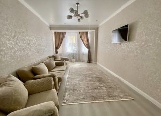Продается 2-комнатная квартира, 75 м2, Пятигорск, улица Адмиральского, 1А, ЖК Престижный