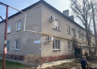 Продам однокомнатную квартиру, 30.5 м2, Волгоград, улица Луконина, 3