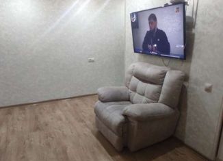Продается 3-комнатная квартира, 60 м2, Грозный, улица Ахмат-Хаджи Абдулхамидовича Кадырова, микрорайон Ленгородок