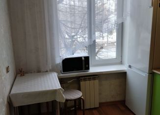 Продажа 2-ком. квартиры, 38 м2, Новосибирск, улица Мичурина, 9, метро Площадь Ленина