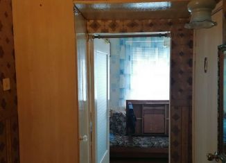 Продаю 1-комнатную квартиру, 33 м2, Алатырь, улица Комарова, 5А