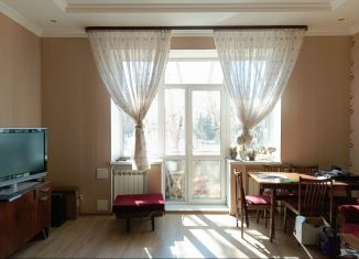 4-комнатная квартира на продажу, 118.3 м2, Челябинск, улица Сталеваров, 13, Металлургический район