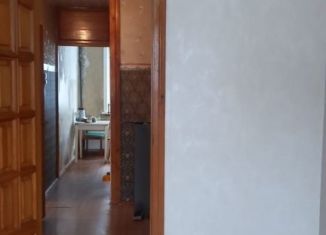3-комнатная квартира на продажу, 61 м2, Междуреченск, проспект 50 лет Комсомола, 67