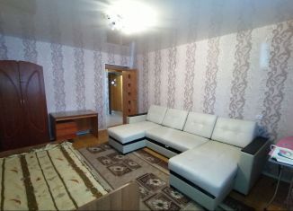 Сдается в аренду трехкомнатная квартира, 60 м2, Ульяновская область, проспект Ленина, 37