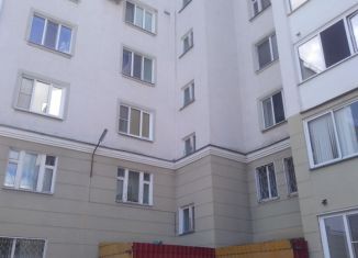 Сдается четырехкомнатная квартира, 134 м2, Орёл, улица Салтыкова-Щедрина, 4