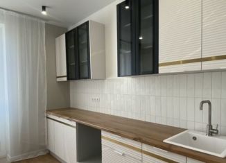 Продам 1-комнатную квартиру, 46 м2, Самара, Молодёжная улица, 2А, ЖК Премьера