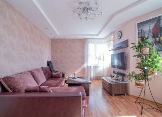 Продается двухкомнатная квартира, 70 м2, Екатеринбург, улица Раевского, 4, ЖК Авангард