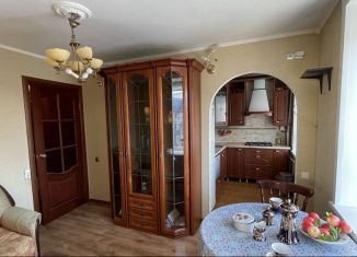 Продается двухкомнатная квартира, 42 м2, Приморск, набережная Лебедева, 9