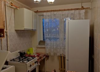 Однокомнатная квартира в аренду, 45 м2, Серпухов, Советская улица, 107