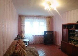 Сдается двухкомнатная квартира, 45 м2, Зеленодольск, улица Гоголя, 36