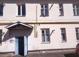 Продается трехкомнатная квартира, 52.5 м2, Лениногорск, улица Куйбышева, 16
