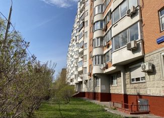 Сдаю трехкомнатную квартиру, 90 м2, Москва, Большая Декабрьская улица, 4, Большая Декабрьская улица