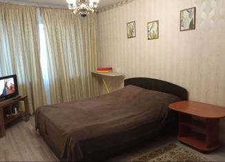 Сдаю 1-комнатную квартиру, 32 м2, Челябинская область, Каслинская улица, 21А