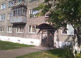 Сдам в аренду однокомнатную квартиру, 33 м2, Кемеровская область, улица Дзержинского, 9